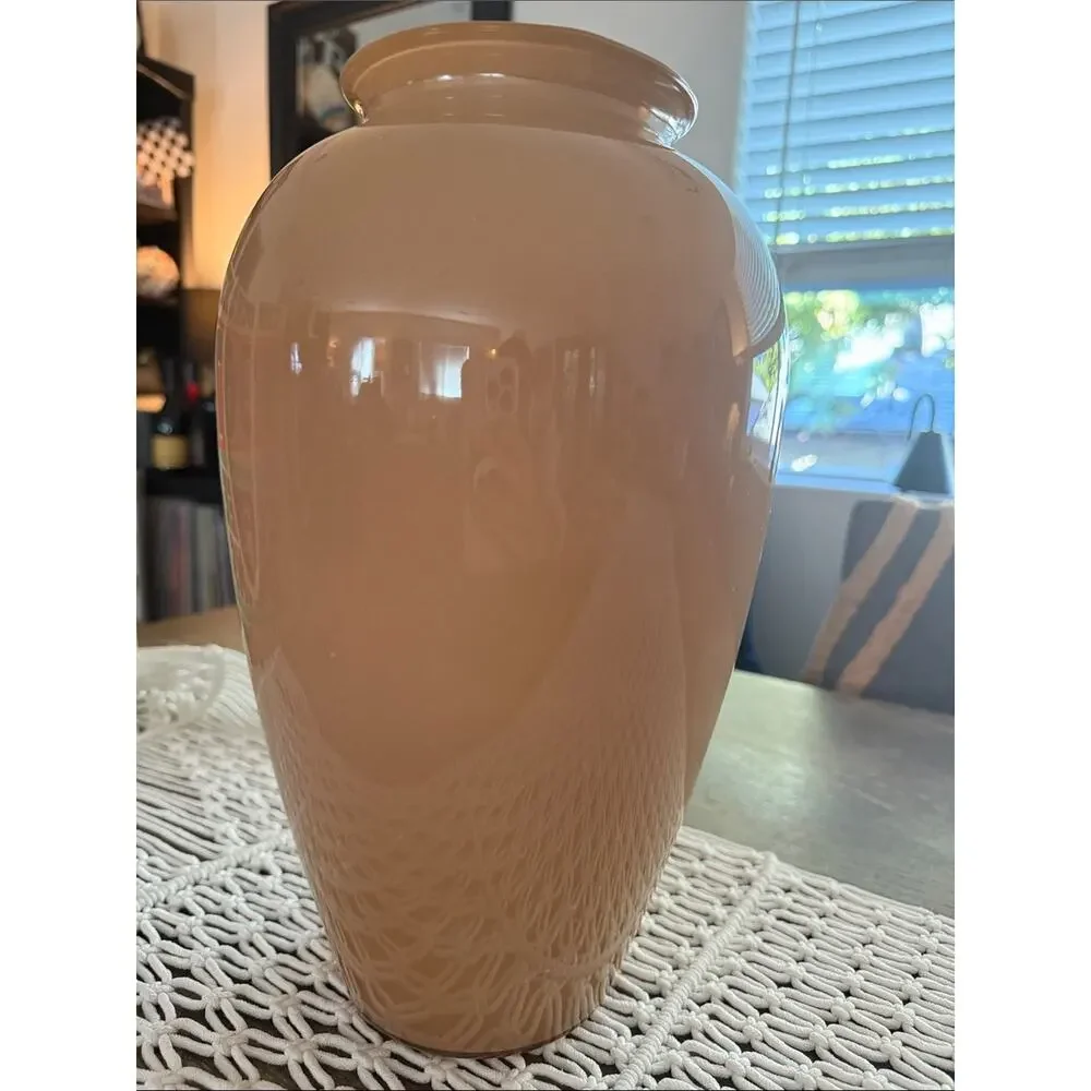 Vintage 80s/90s Target Beige Calla Lilly Floral Gold Trim Art Nouveau Vase